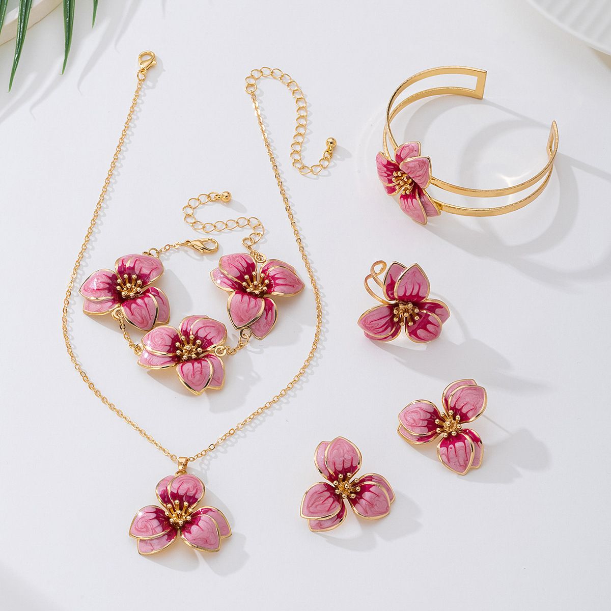 White Floral Enamel Jewelry Set - Five-Piece Alloy Accessory Collection with Minimalist Botanical Design V888-ELOSUNG47163