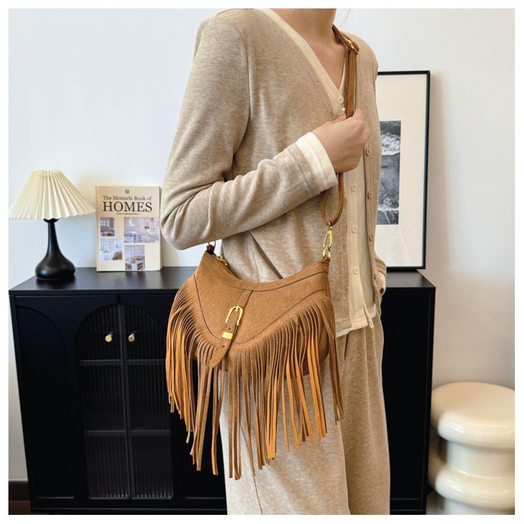 Khaki Vintage Boho Fringe Crossbody Bag - Retro Locking design PU Leather Shoulder Purse with Adjustable Strap V888-ELOSUNG47330