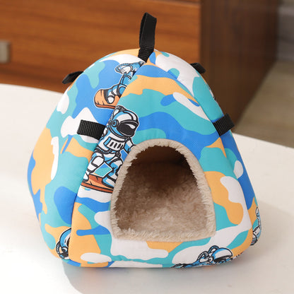 Graffiti Space Soft Shelter for Small Mammals - Hanging & Floor Use, Waterproof Surface, Easy Clean(Size: M) V888-ELOSUNG48330