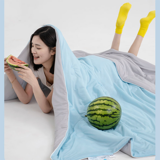 Yellow and gray color combination Cooling Summer Quilt with Ice Silk Fabric Lightweight Breathable Air V888-ELOSUNG48479