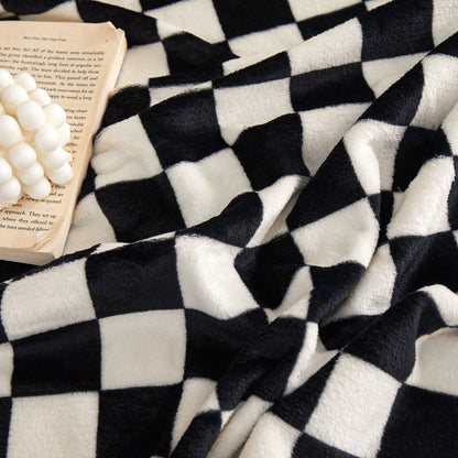 Coffee-colored and white checkered pattern Double-Sided Plaid Fleece Blanket - 100x150cm Machine Washable, V888-ELOSUNG48490