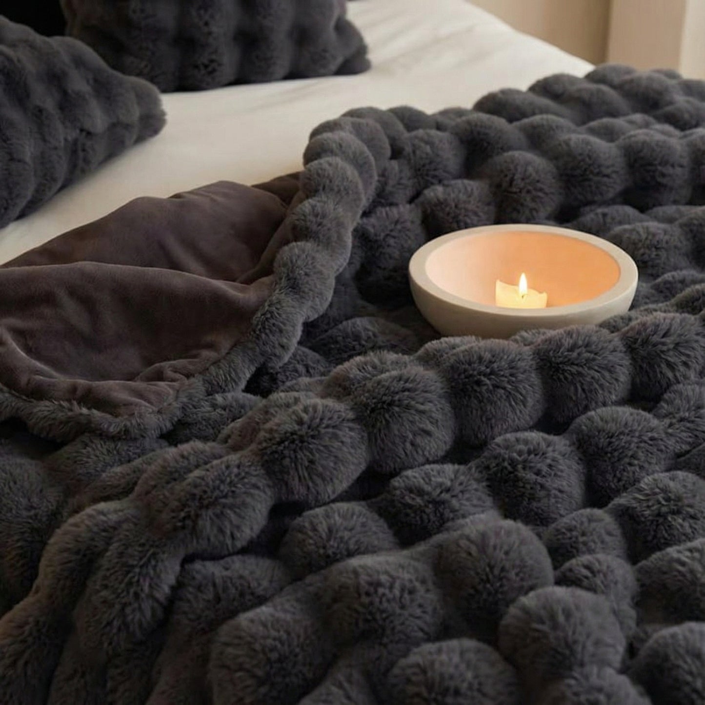 Black Grey Luxury Tuscany Fleece Rabbit Fur Bubble Blanket (140 x 200 CM) - Double-Sided Thickened Soft Plush V888-ELOSUNG49330