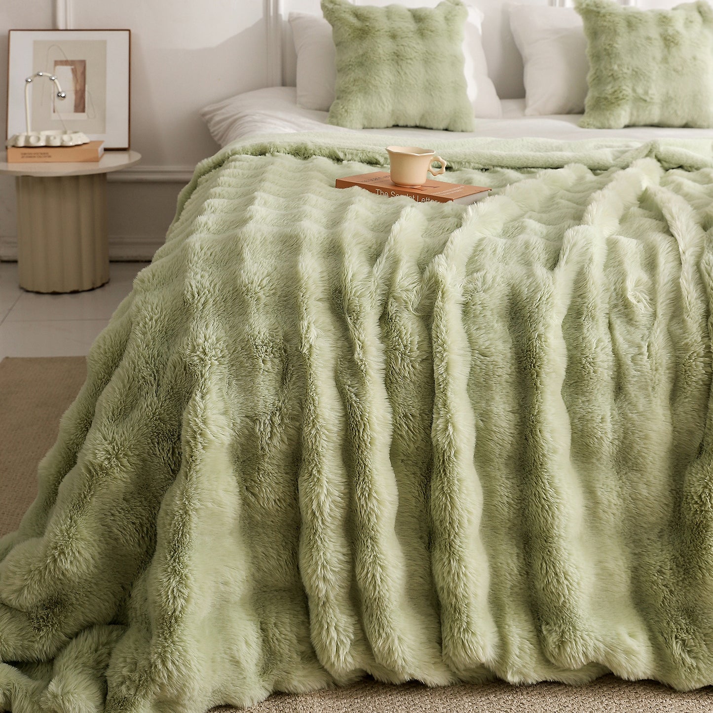 Green Luxury Tuscany Fleece Rabbit Fur Bubble Blanket (140 x 200 CM) - Double-Sided Thickened Soft Plush V888-ELOSUNG49336