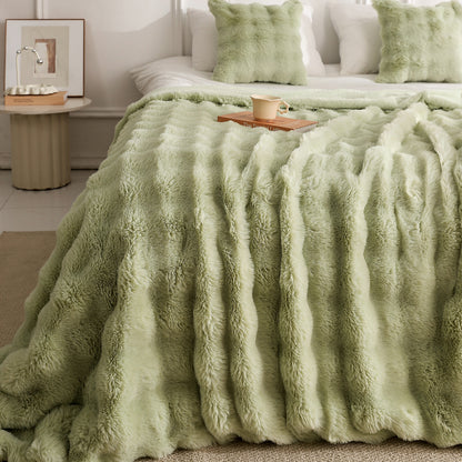 Green Luxury Tuscany Fleece Rabbit Fur Bubble Blanket (140 x 200 CM) - Double-Sided Thickened Soft Plush V888-ELOSUNG49336