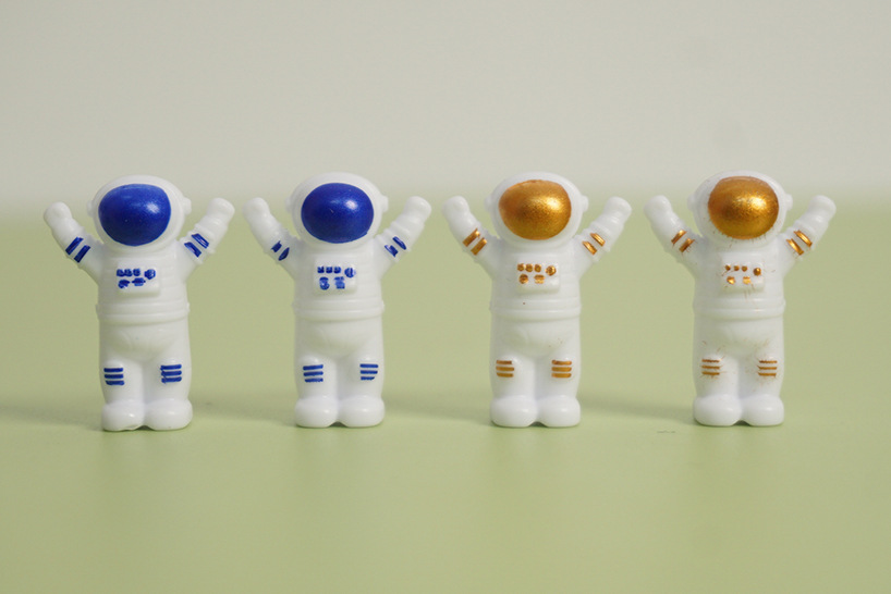 Green Kids Balance Spaceman Stacking Toy - 48 Astronaut Figures Balance Tree Game with Punishment Wheel & V888-ELOSUNG50168