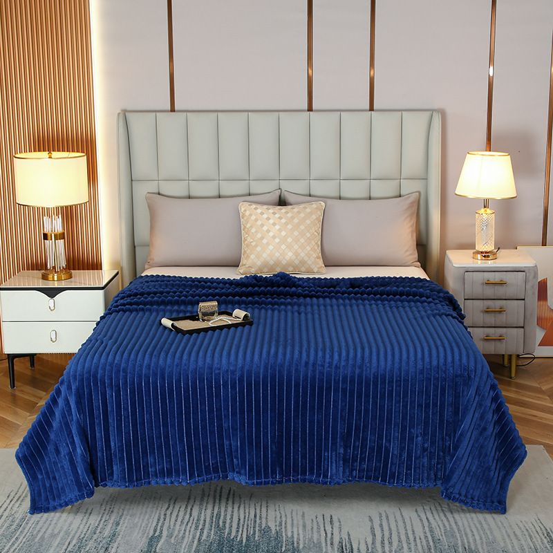 200*230cm Blue Solid Colour Flannel Throw Blanket - Thick Double-Sided Fleece with Ribbed Texture - Soft V888-ELOSUNG50694