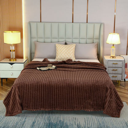 150*200cm Brown Solid Colour Flannel Throw Blanket - Thick Double-Sided Fleece with Ribbed Texture - Soft V888-ELOSUNG50699