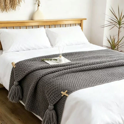 Grey 110*150cm Nordic Style Tassel Knit Throw Blanket - Soft Polyester Sofa Blanket with Pineapple Texture - V888-ELOSUNG50761
