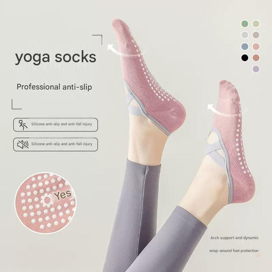 3-Pack Black Anti-Slip Yoga Socks - Grippy Pilates Dance Fitness Socks with Silicone Grip for Women V888-ELOSUNG51159