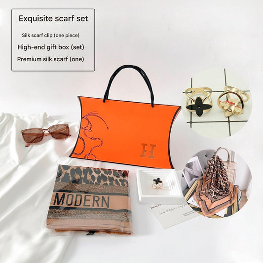Leopard Print Style Korean Design 70x70cm Imitation Silk Scarf Gift Set for Women - Fashionable Square Scarf V888-ELOSUNG53100