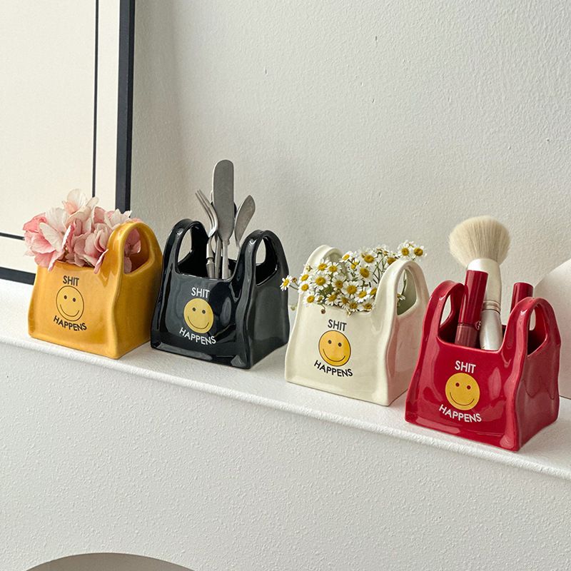 Red Ceramic Mini Tote Bag Pen Holder - Creative Desktop Storage Organizer for Makeup Brushes, Remote Controls V888-ELOSUNG54048