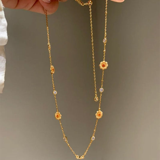 Gold Daisy Flower Necklace for Women Elegant Floral Pendant Collarbone Chain Jewellery Minimalist Gold Tone V888-ELOSUNG54234