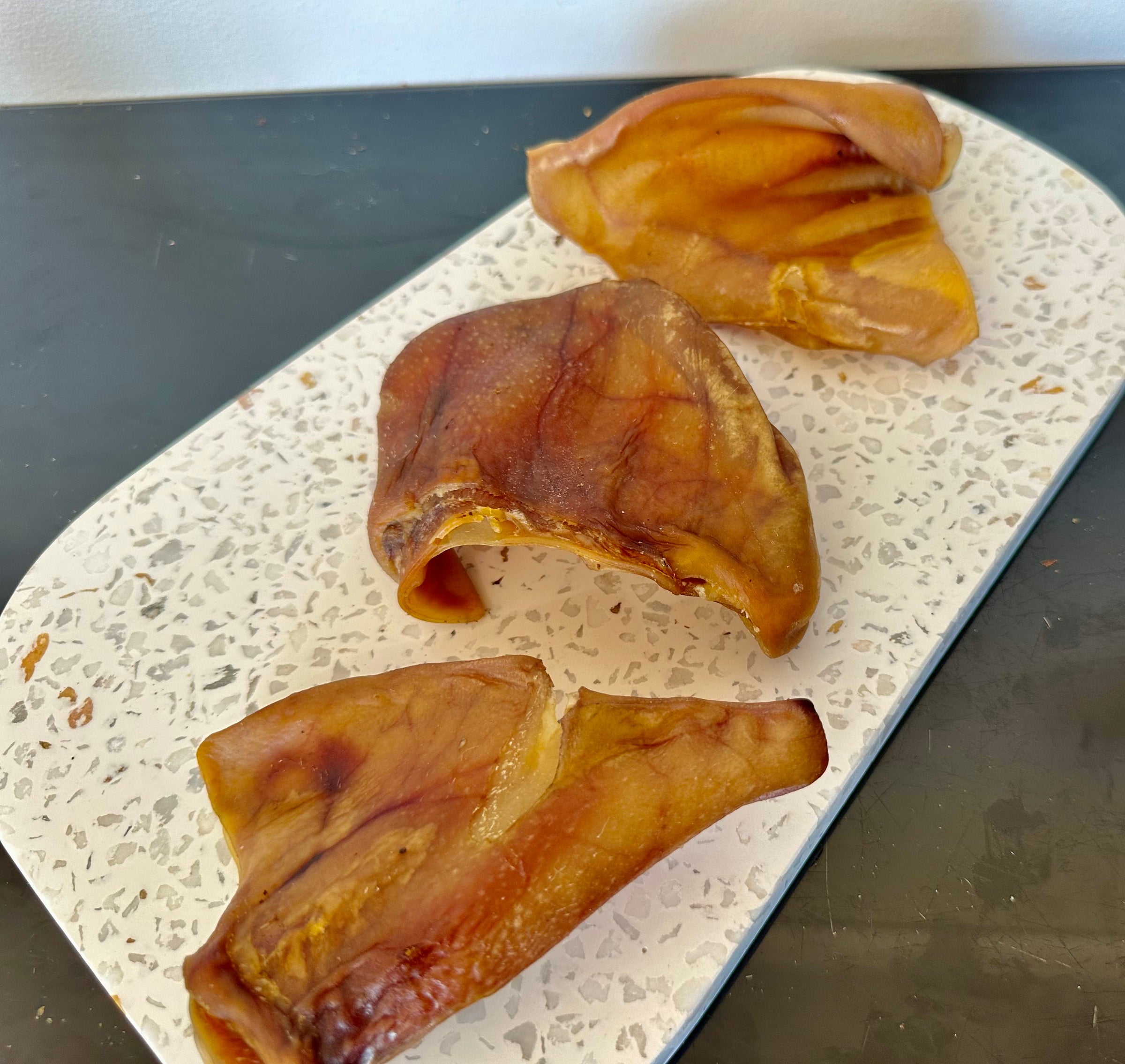 1x Just Pig's Ears V908-271729171128