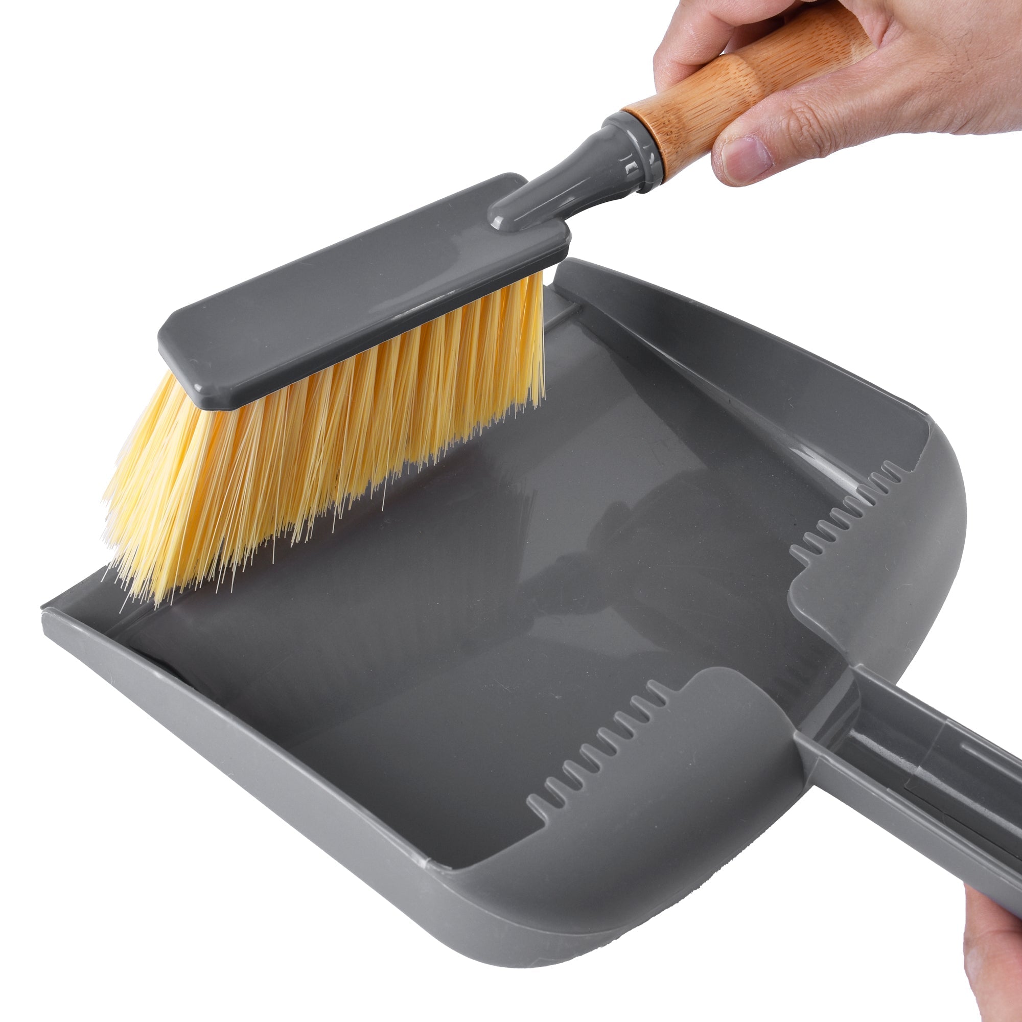 Clevinger Dustpan & Brush Set V915-CV0263