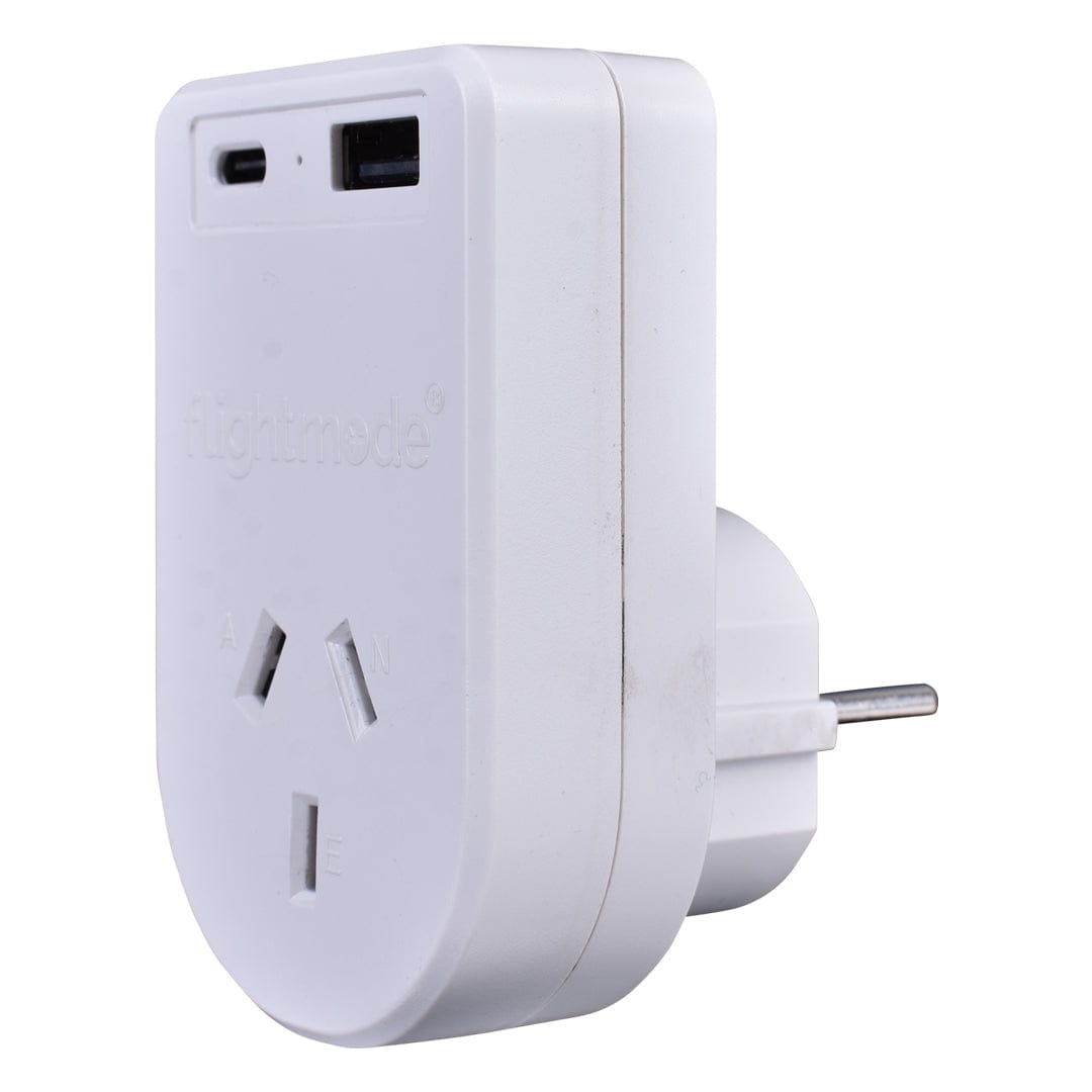 Flightmode Outbound AU/NZ to EUROPE/BALI Travel Adaptor with USB Type C & A V915-FM0102