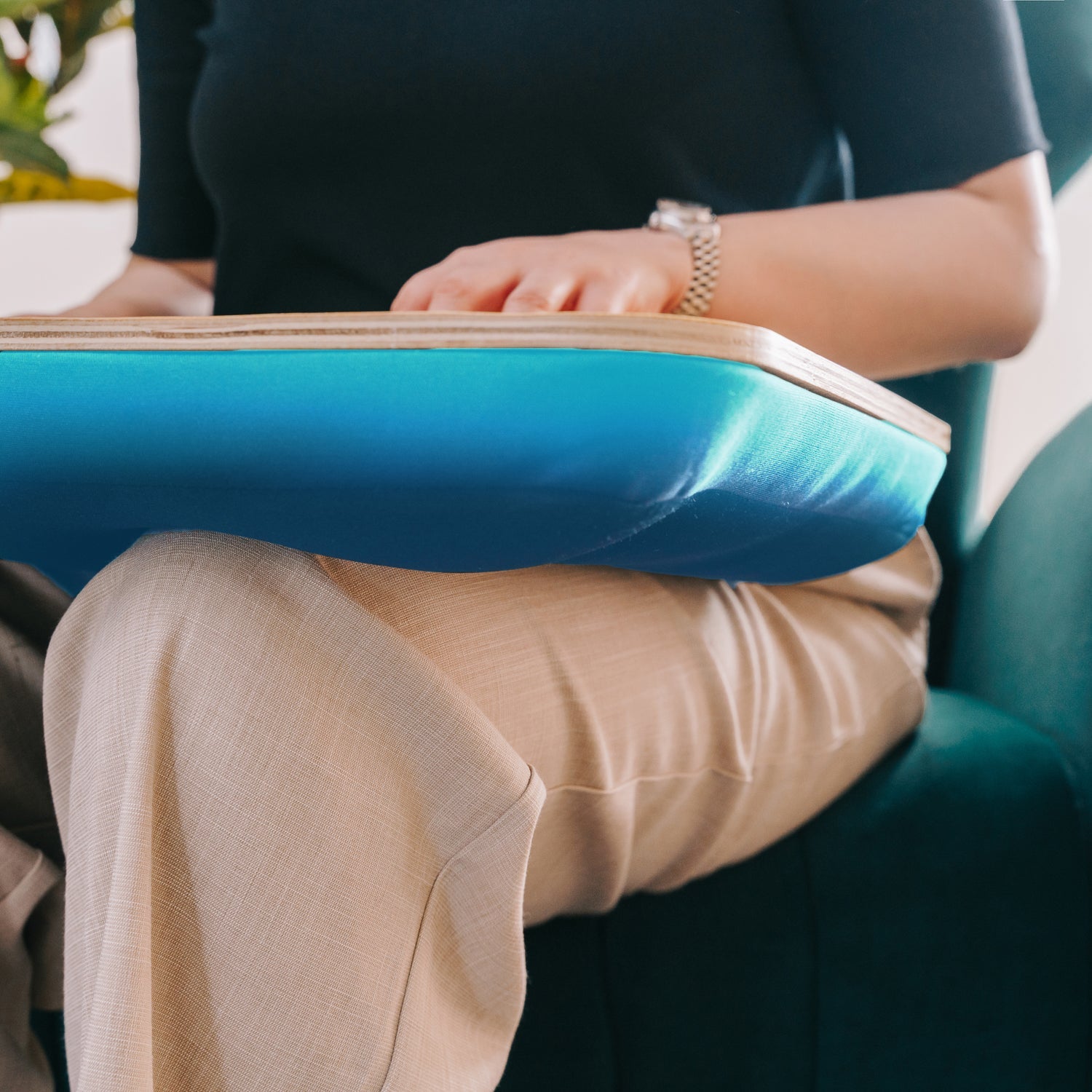 Portable Laptop Desk with Cushion Support V915-HO0196-BL