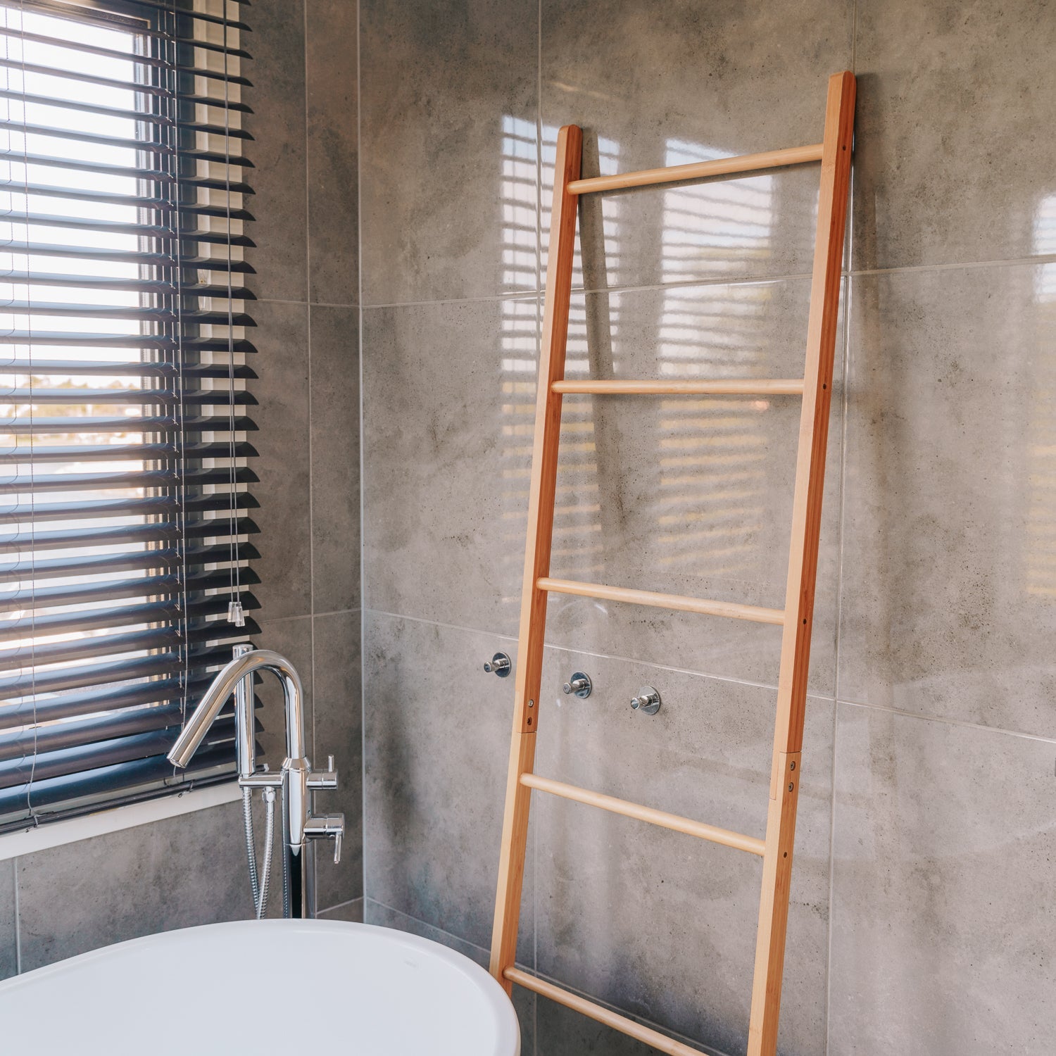 180cm 6 Steps Bamboo Towel Ladder V915-HO0240