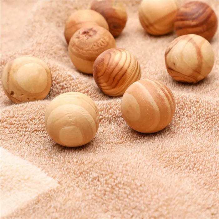 Living Today 16pc Cedar Wood Balls V915-HO0251