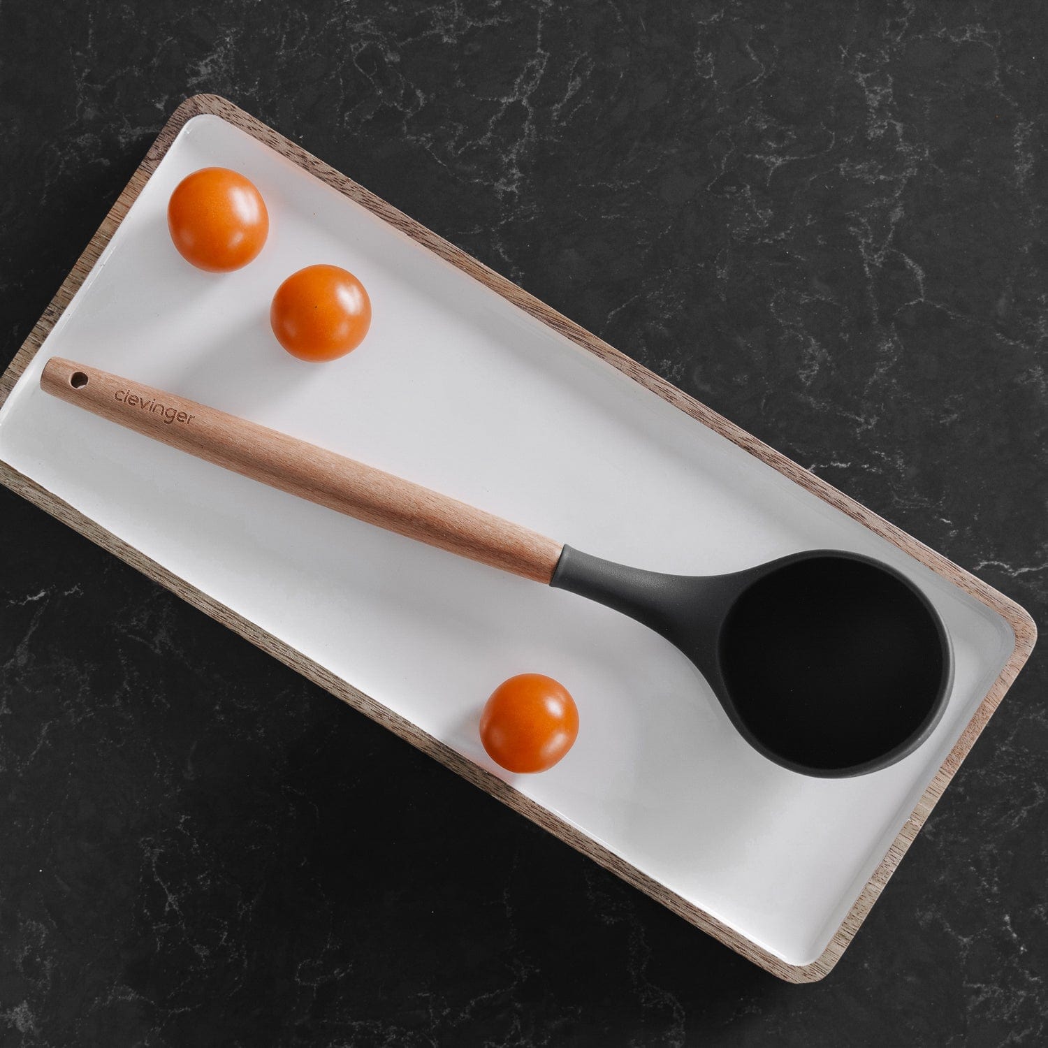 Beechwood & silicone ladle charcoal V915-KU0253