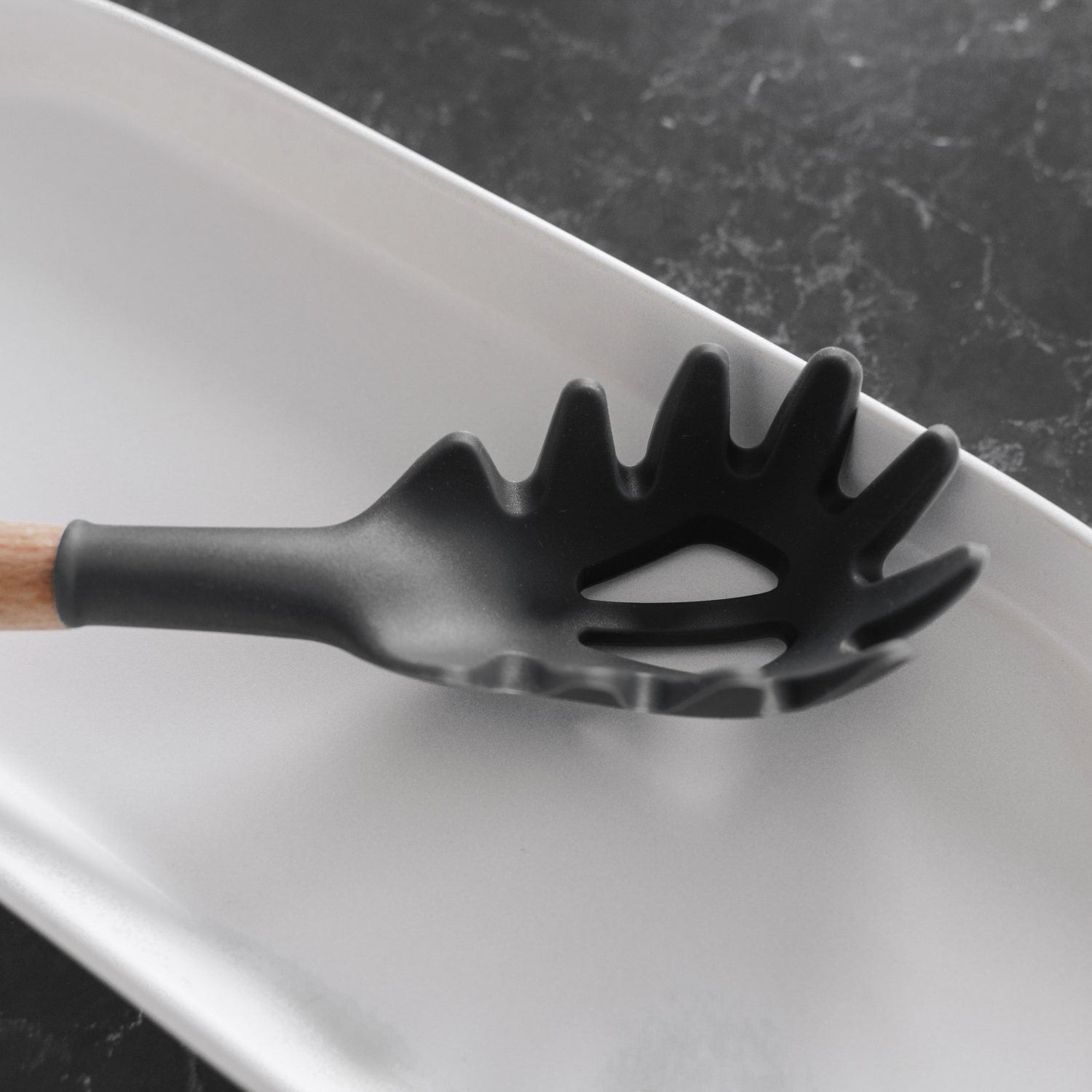 Beechwood & silicone pasta spoon charcoal V915-KU0256