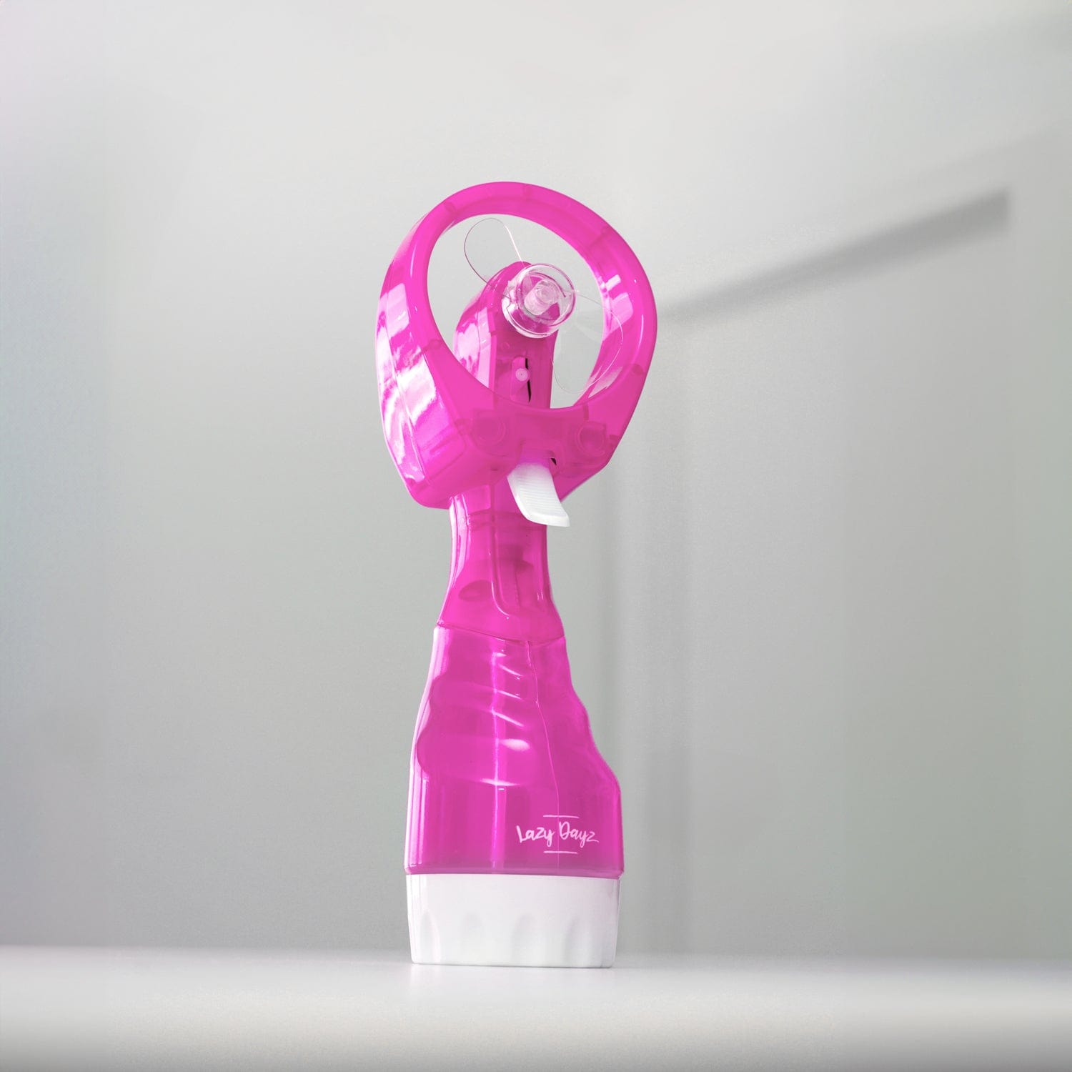 Lazy Dayz Water Spray Fan - Pink V915-LD0078-PK