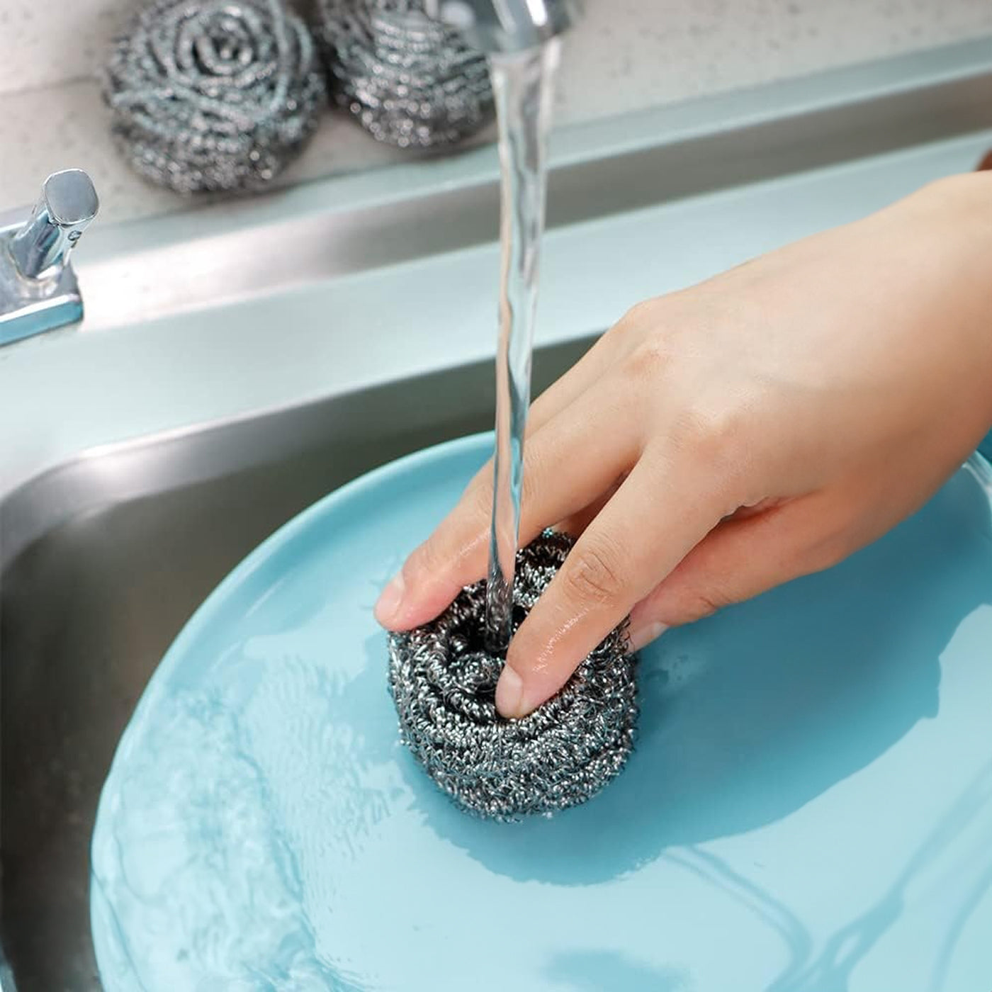 STAINLESS STEEL SCOURERS 6 PACK V915-SP0009