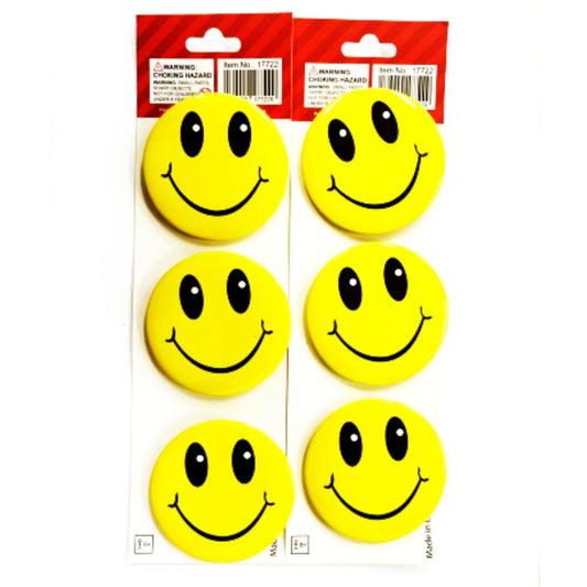 Smiley face badges - Small 3cm V922-AWD-D1311-SMIPINS