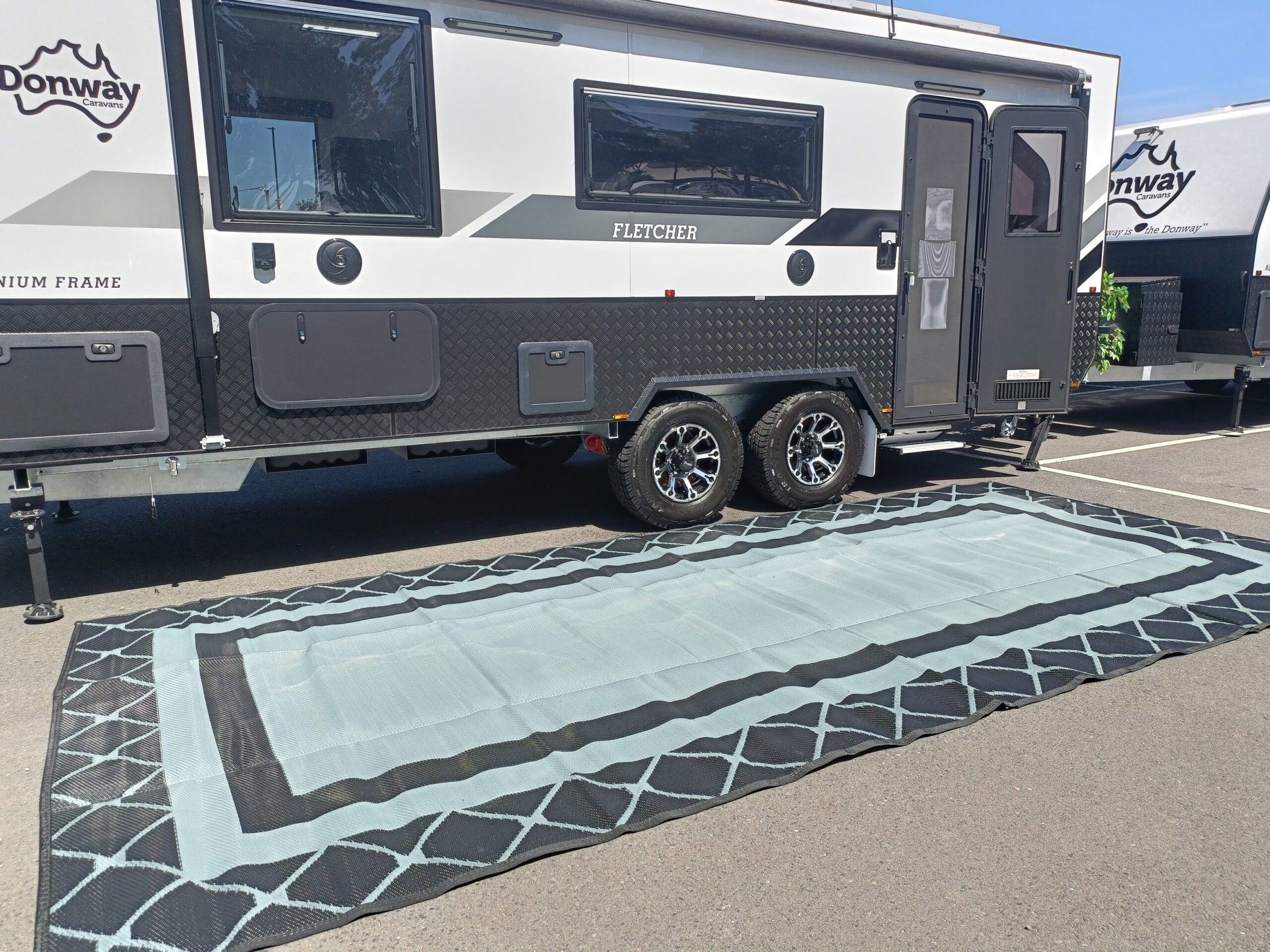 Alfresco 4m x 2.4m recycled poly mat V941-ALFRESCO4