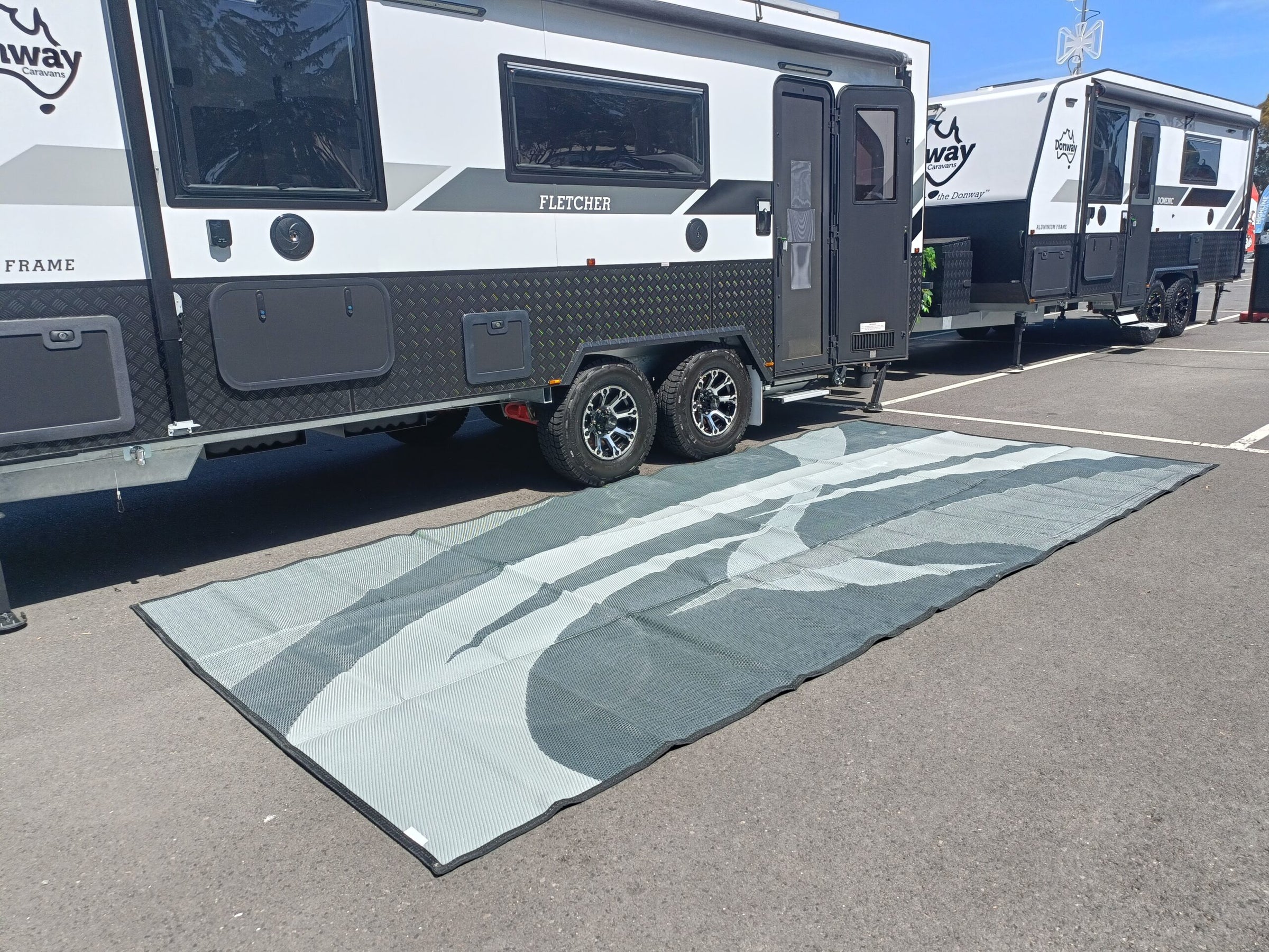 Swish Grey 5m x 2.4m recycled poly mat V941-SWISHG5