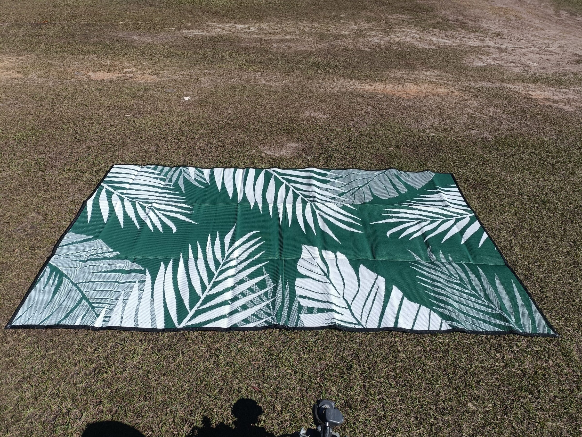 Tropical 5m x 2.4m recycled poly mat V941-TROPICAL5