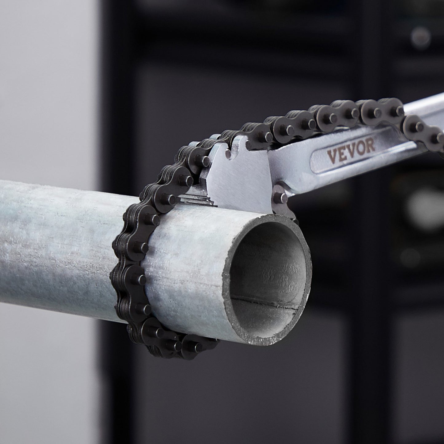 Chain Wrench, 48 inch Chain Pipe Wrench, 13.4 inch Diameter Capacity, CRV Reversible Pipe Fitting Tool Wrench V952-GQBSLT48INCHG4URHV0