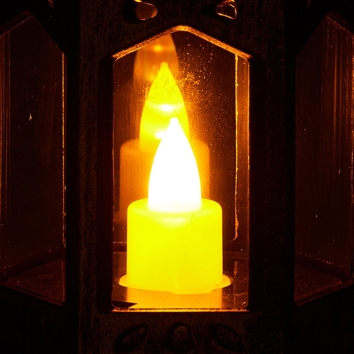 12 Pcs Decorative Candle Lantern, LED Electric Flameless Candle, Plastic LED Holder with Glass, Wall Hanging V952-LEDCDGTS6INCDMEMF001V9