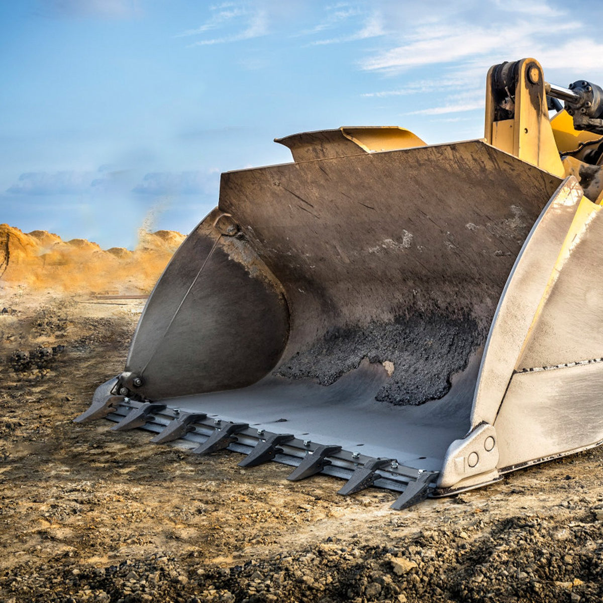 Bucket Tooth Bar, 1650mm, Heavy Duty Tractor Bucket 8 Teeth Bar for Loader Tractor Skidsteer, 2000 kg V952-NYCDWJC66INCNEM28V0
