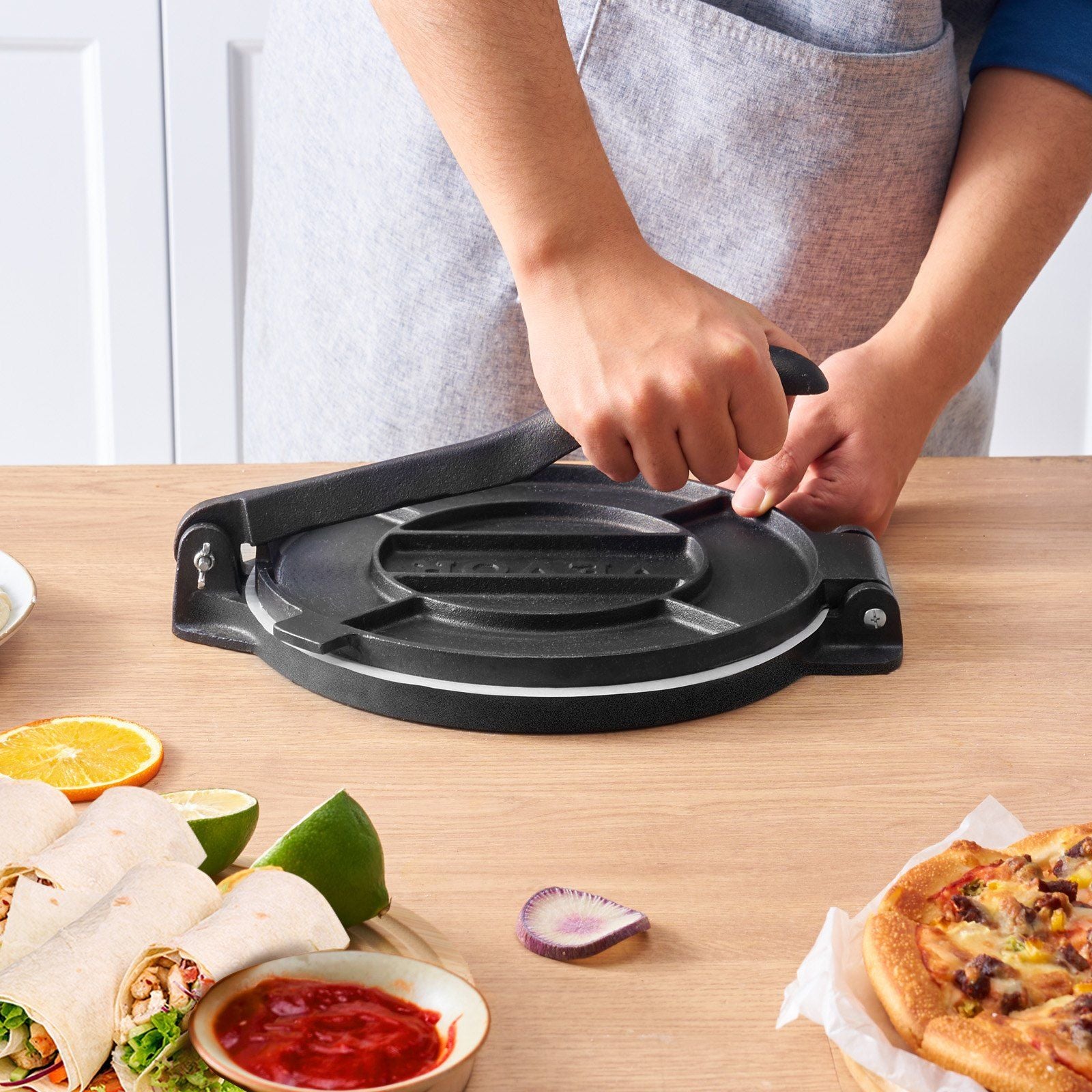 Tortilla Press, 250mm Tortilla and Roti Maker, Cast Iron Heavy Duty Tortilladora Press, Pre-Seasoned V952-SYSBBY10YCZTXI1RSV0