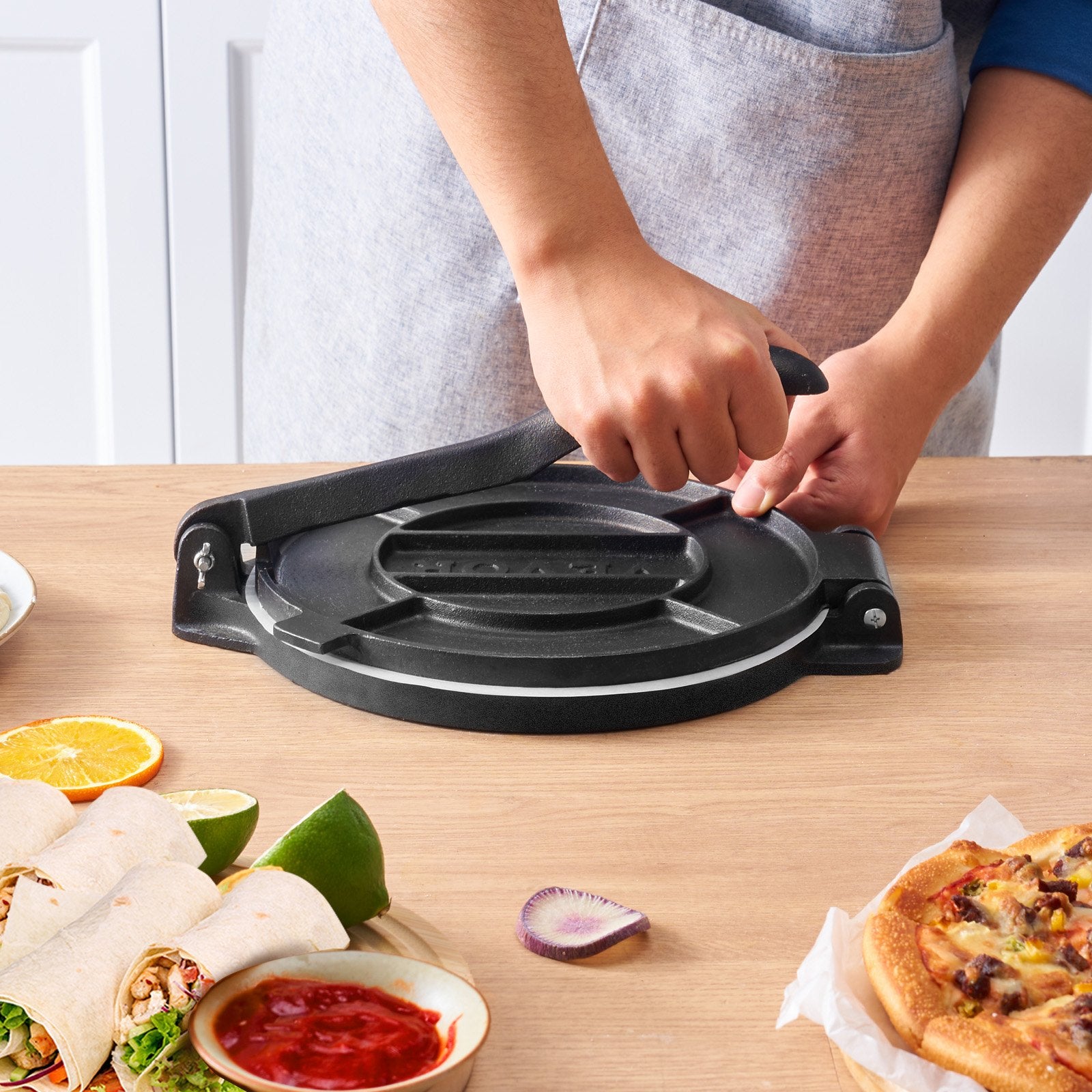 Tortilla Press, 8 Inch Tortilla and Roti Maker, Cast Iron Heavy Duty Tortilladora Press, Pre-Seasoned V952-SYSBBY8YCZT0DX21YV0