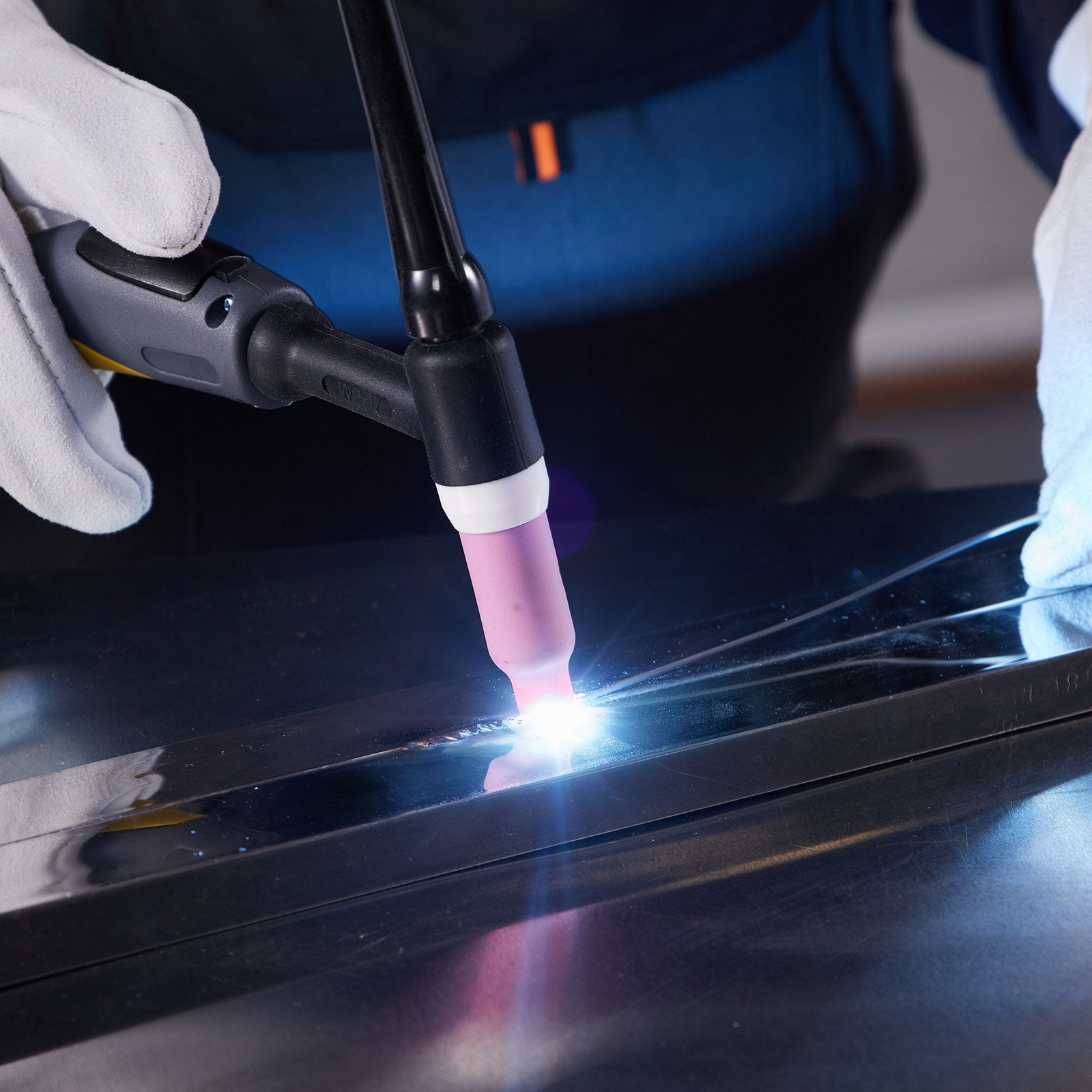 TIG Welder 6-In-1 AC/DC Welding Machine Pulse Spot MMA Stick IGBT Inverter V952-TIGHJ225AWHY3YV00V3
