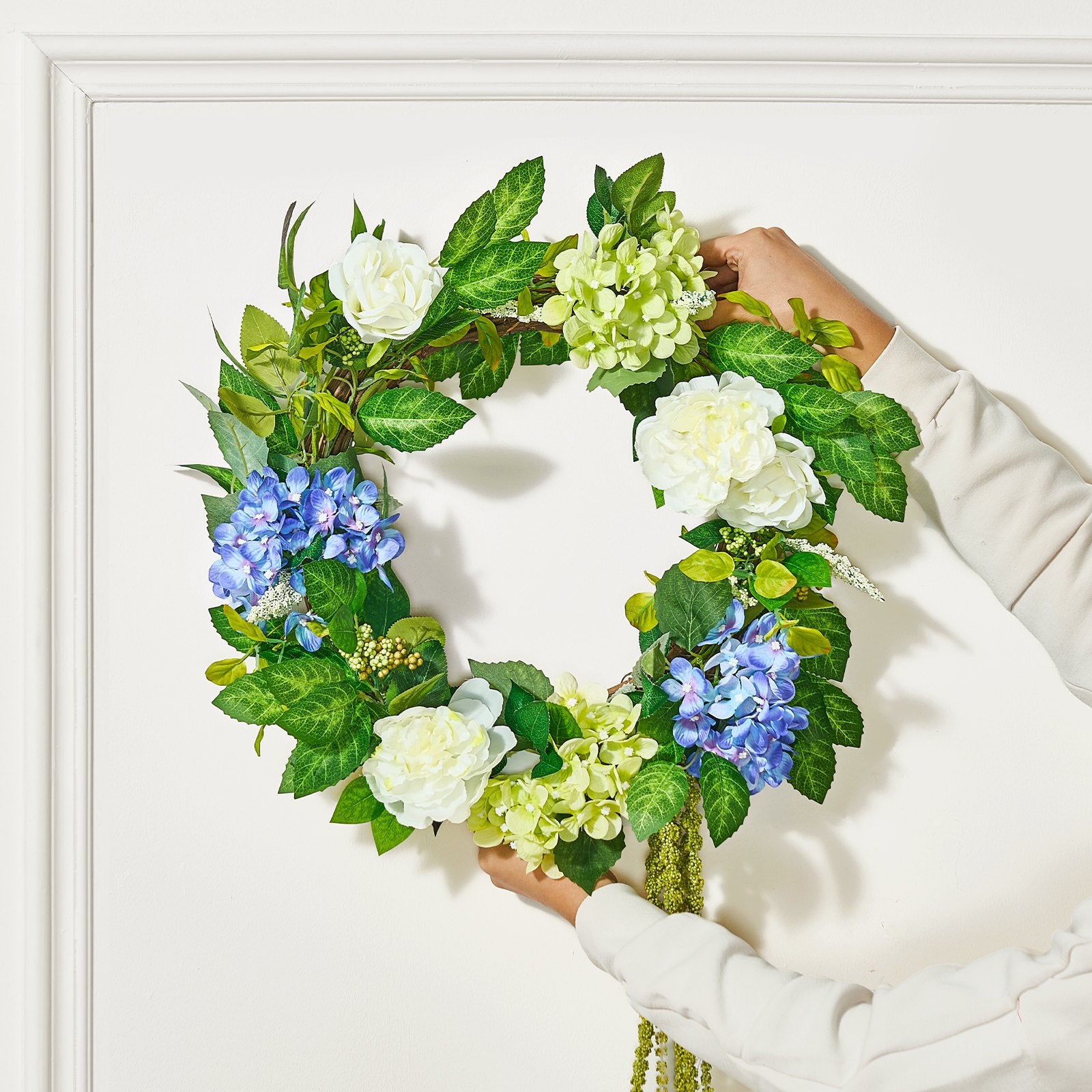 Artificial Decorative Wreath 58.42 cm Blue White Green Hydrangeas Roses V952-ZSHHXQHTMLBL4G2OKV0