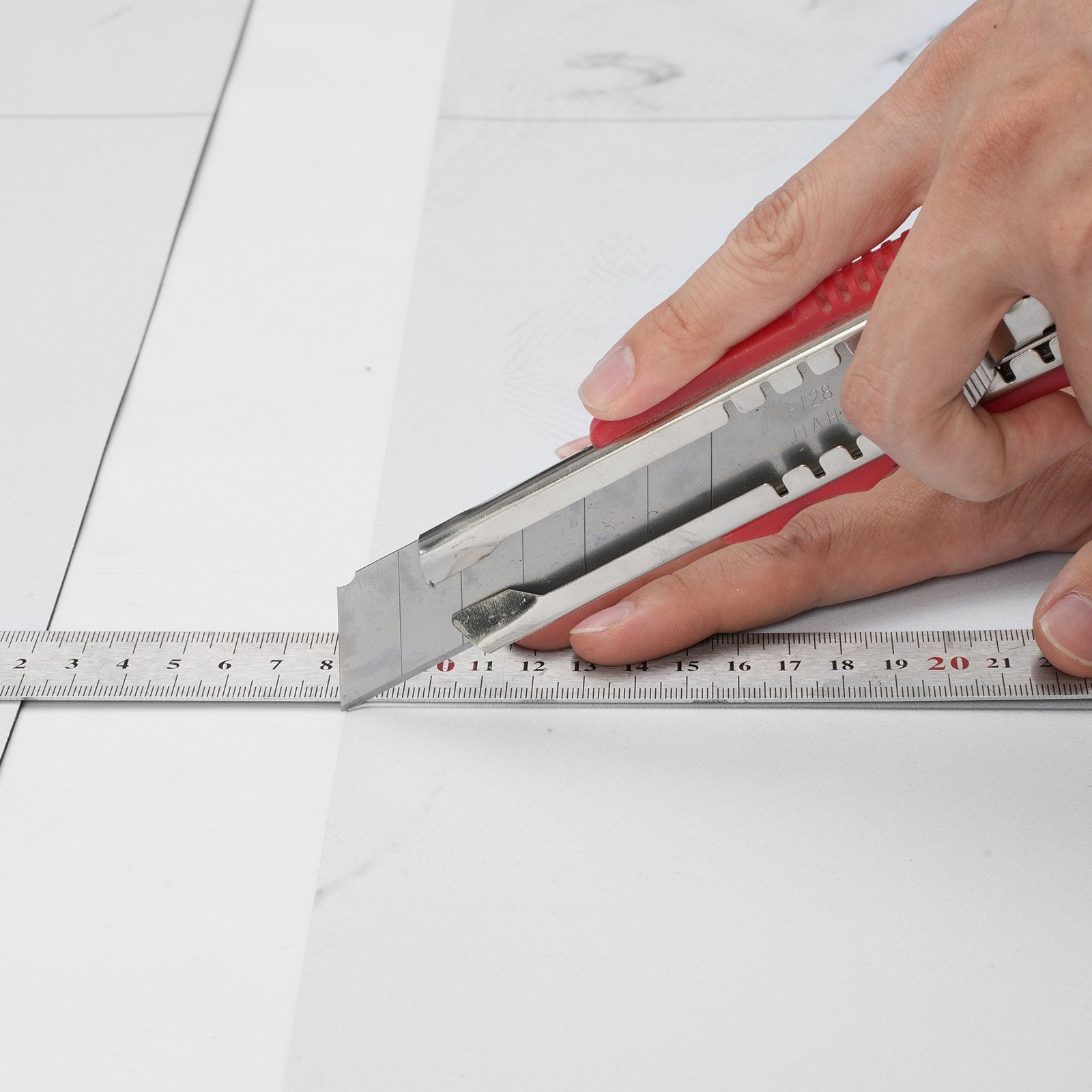 Self Adhesive Vinyl Floor Tiles 390 x 23.6 inch, 1.5mm Thick Peel & Stick, White Marble Texture DIY Flooring V952-ZZYXJDDBDLS1GEOEHV0