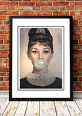 Audrey Hepburn 'Bubblegum' Pop Art Poster - Framed A2 V967-SS0439-A2