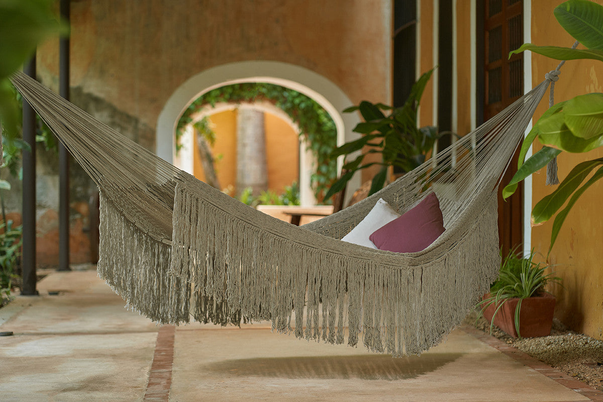 Dream Sands Cascade, hand woven rope Authentic Mexican Hammock V97-CTKDS