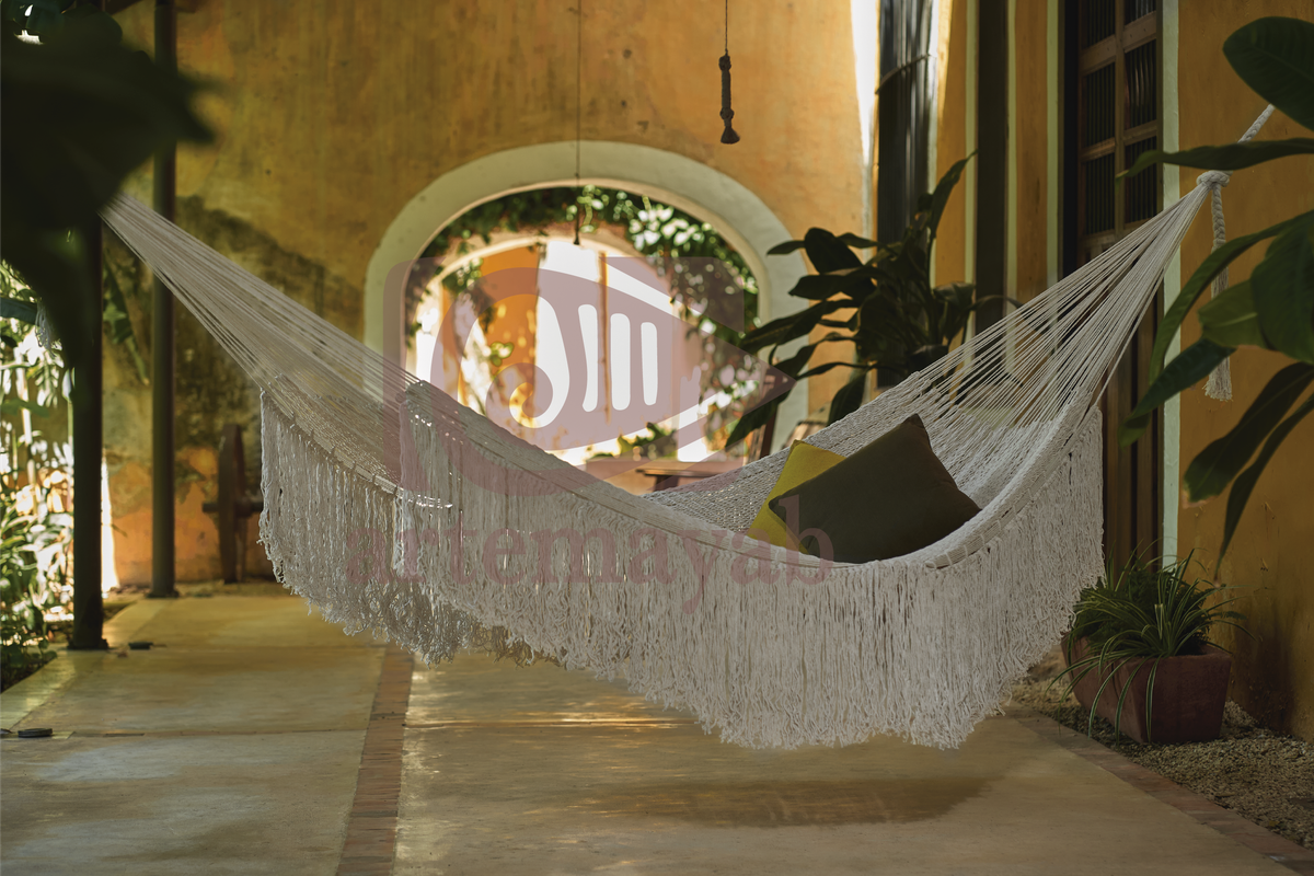 Ivory Cascade, hand woven rope Authentic Mexican Hammock V97-CTKIVORY