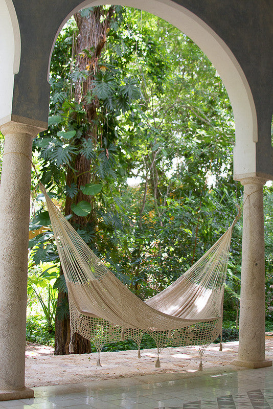 Outdoor undercover cotton Mayan Legacy hammock with hand crocheted tassels King Size Marble V97-TDK CREAM