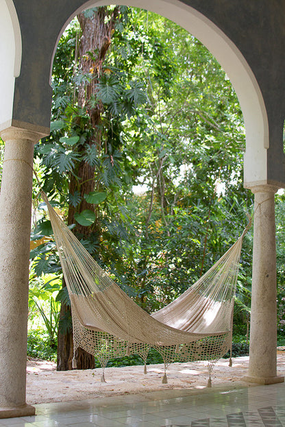 Outdoor undercover cotton Mayan Legacy hammock with hand crocheted tassels King Size Marble V97-TDK CREAM