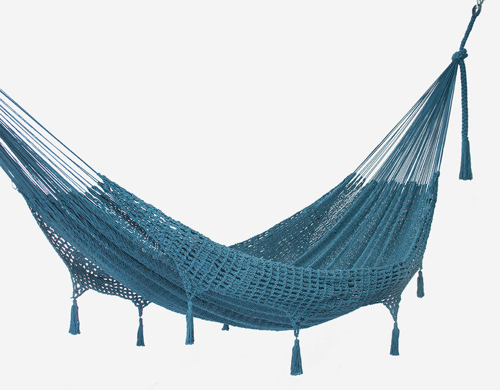 Outdoor undercover cotton Mayan Legacy hammock with hand crocheted tassels Queen Size Bondi V97-TDQBONDI